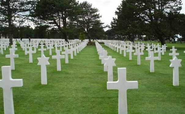 在中国新人可以举办墓地婚礼吗