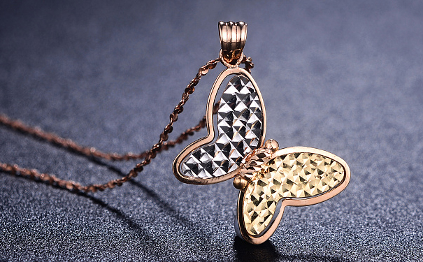 达州德西尔的彩金多少钱一克？