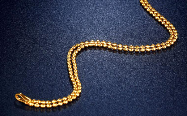 2019年买纯金手链的价格高不高