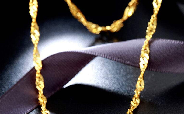 2019年黄金项链断了修下要多少钱呢