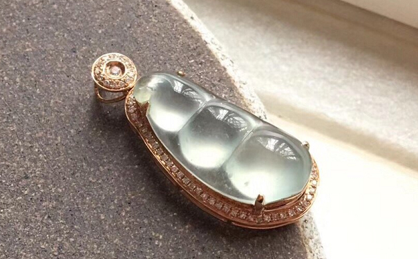 翡翠雕刻多就没有什么价值