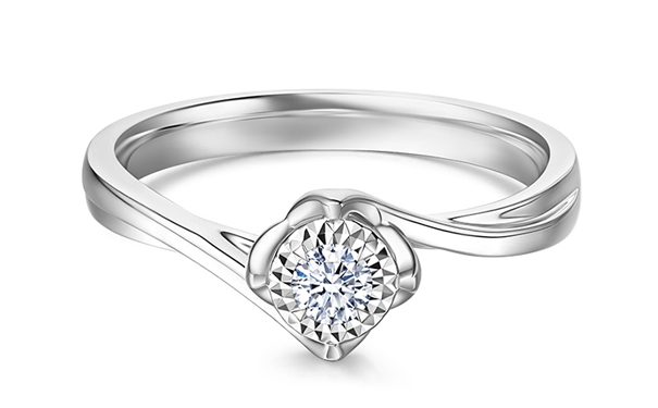 裸钻的gia证书在那里可以查询到