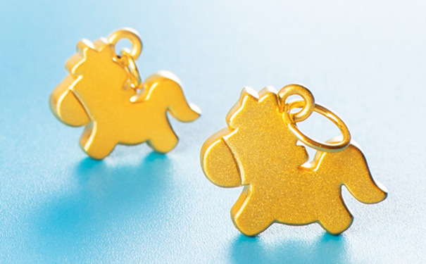 是不是黄色的都是黄金？