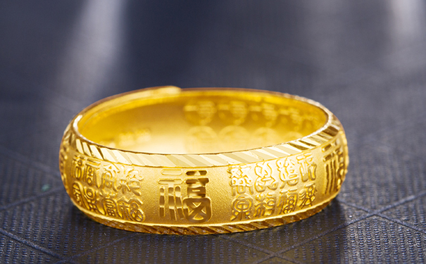 万纯金的市场价格