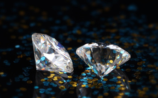 现在市面上有血钻吗？