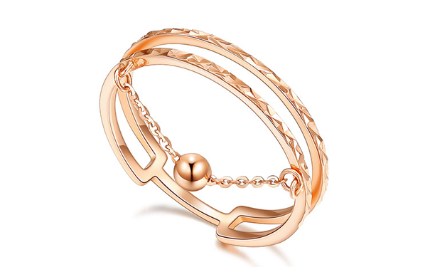 彩金戒指选择简单的好，还说复杂的好看？