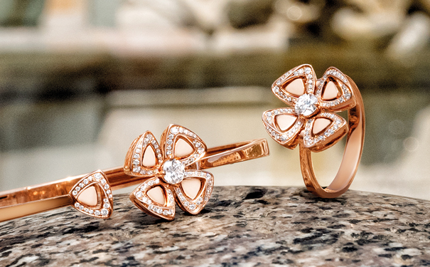 彩金戒指选购看什么？