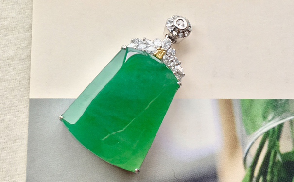 绿色的翡翠有价值