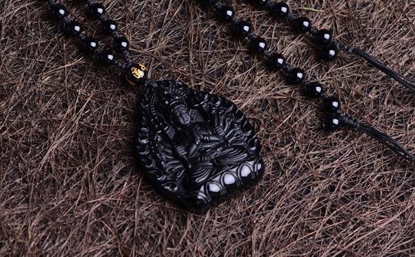 黑曜石是什么，黑曜石价钱高吗