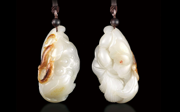 买和田玉好还是翡翠好你有答案吗？