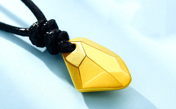 千足金和万足金