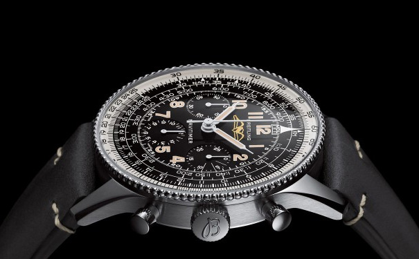 百年灵推出的复刻腕表，演绎全新航空计时系列