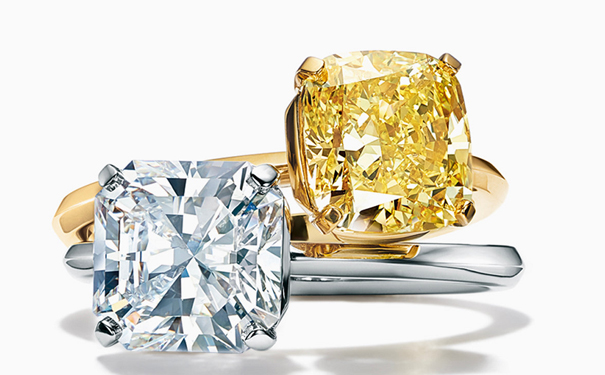 三克拉钻戒价格