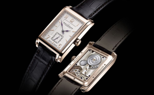 这是品牌的第一款方壳表