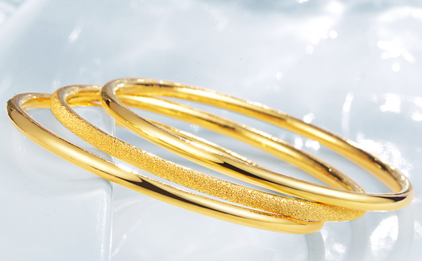 足金硬金是黄金吗