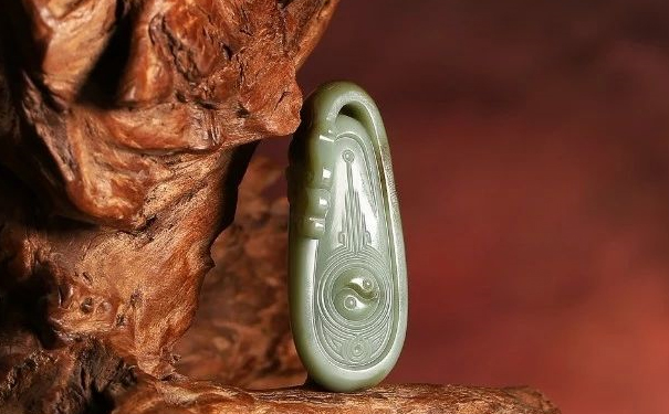 玩玉是高雅的炫富