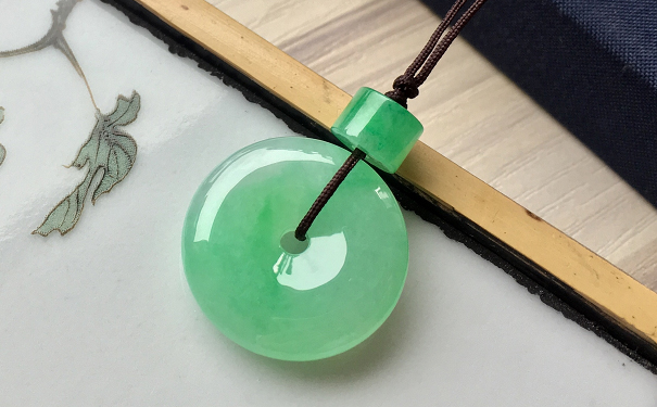 顶级析木玉颜色