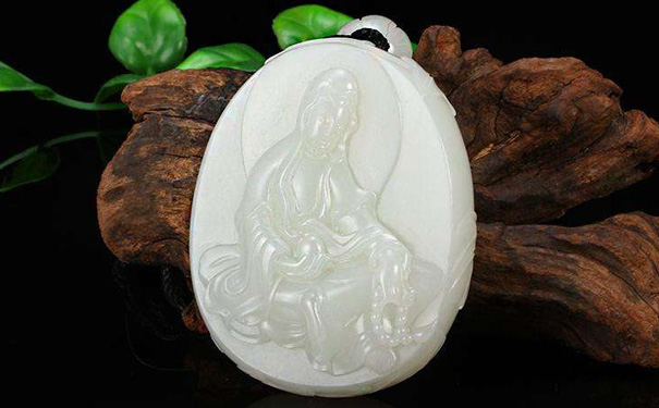 和田玉观音吊坠