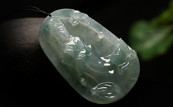 和田玉观音吊坠
