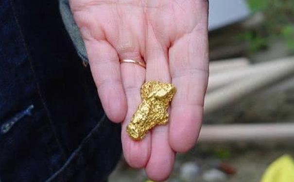 如何避免旧黄金回收时上当受骗