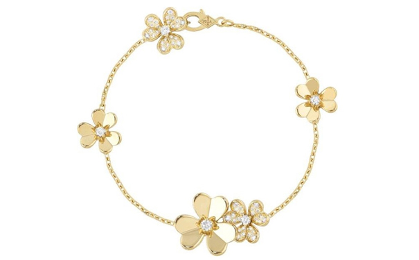 Frivole 金质手链，by Van Cleef & Arpels