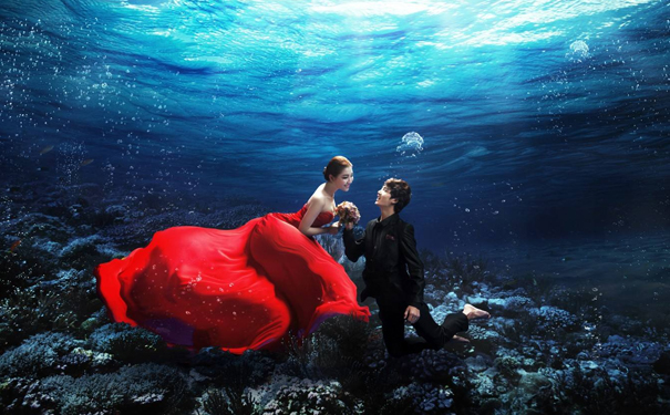 水下婚纱拍摄“含糊不清”的项目