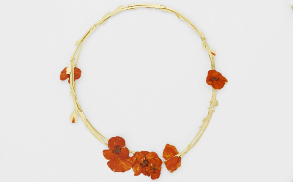 Natura Morta 金质项链，by Christopher Thompson Royds，2016年