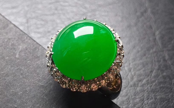 翡翠划花了怎么办? 翡翠划花了怎么办?