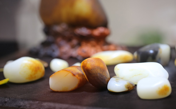 和田玉砍价会越砍越贵 和田玉砍价会越砍越贵