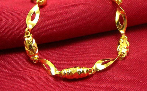 买黄金首饰是淡季买还是旺季买