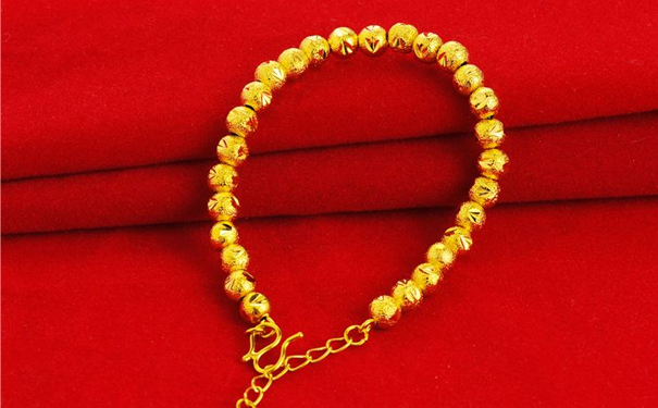 买黄金首饰，是国内黄金好还是国外黄金好