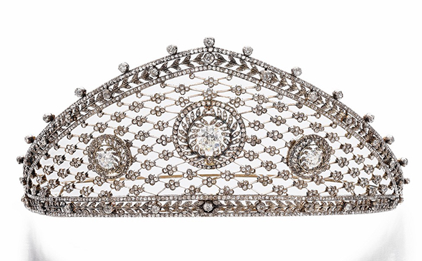 钻石王冠，by Fabergé，约1903年