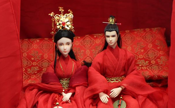 恋爱与婚姻有什么不同吗，该不该结婚