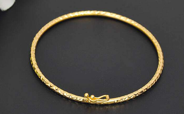 黄金手镯