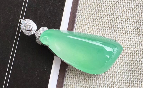 翡翠的收藏价值