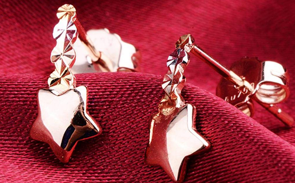 彩金首饰可以买吗，买要多少钱