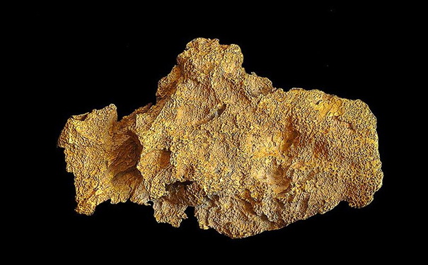 狗头金价格和黄金价格一样吗