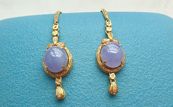 翡翠镶嵌为什么爱用18K金