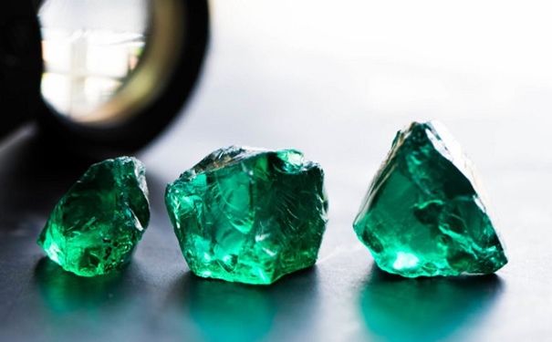 Gemfields 5月新加坡祖母绿拍卖成交2240万美元