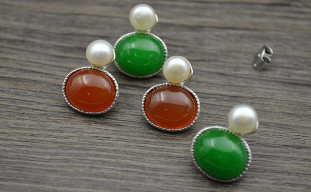 2019年选择人工宝石有什么好处