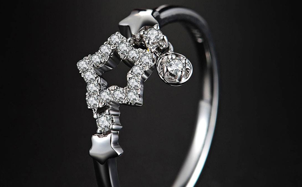 现在是不是只要是镶钻戒指价格都比较高