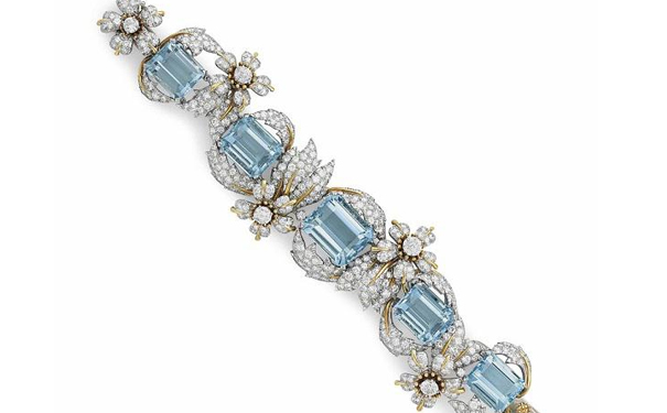 蒂芙尼举办历史珠宝设计展