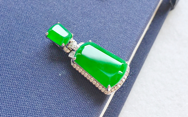 翡翠的前世今生你了解吗？