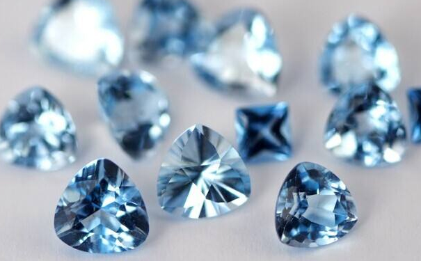 钻石裸钻的价格高不高，在哪里买比较好