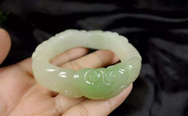 翡翠c货是不是品质最差的翡翠，可以买吗