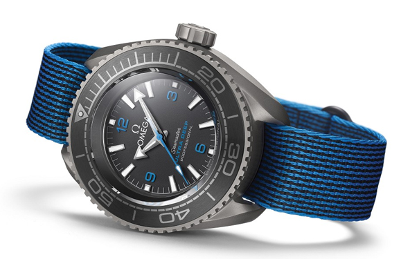 Seamaster 打破全球深潜纪录表