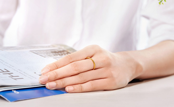 足金戒指 足金戒指