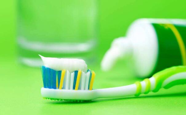 牙膏清洗银项链